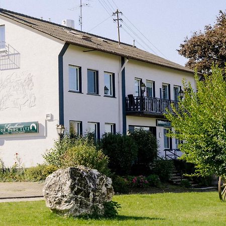 Landhaus Vor Burg Eltz Wierschem Buitenkant foto